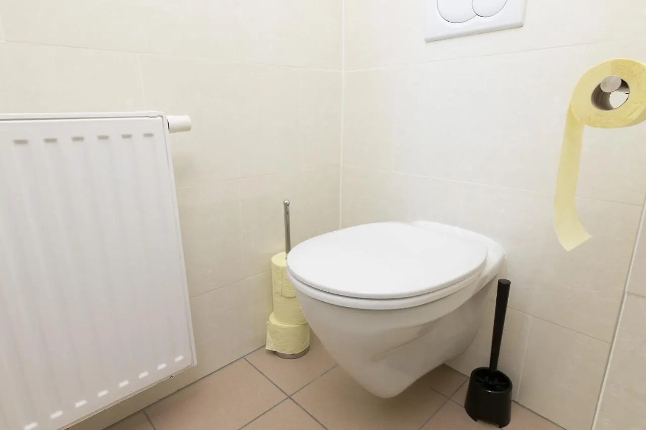 Spacious 2 Bedrooms Apartment In 4Th District Near Karlskirche Vienna 0*,  Austria