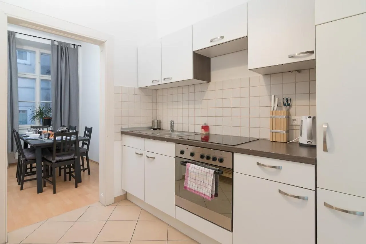 Spacious 2 Bedrooms Apartment In 4Th District Near Karlskirche Vienna 0*,  Austria