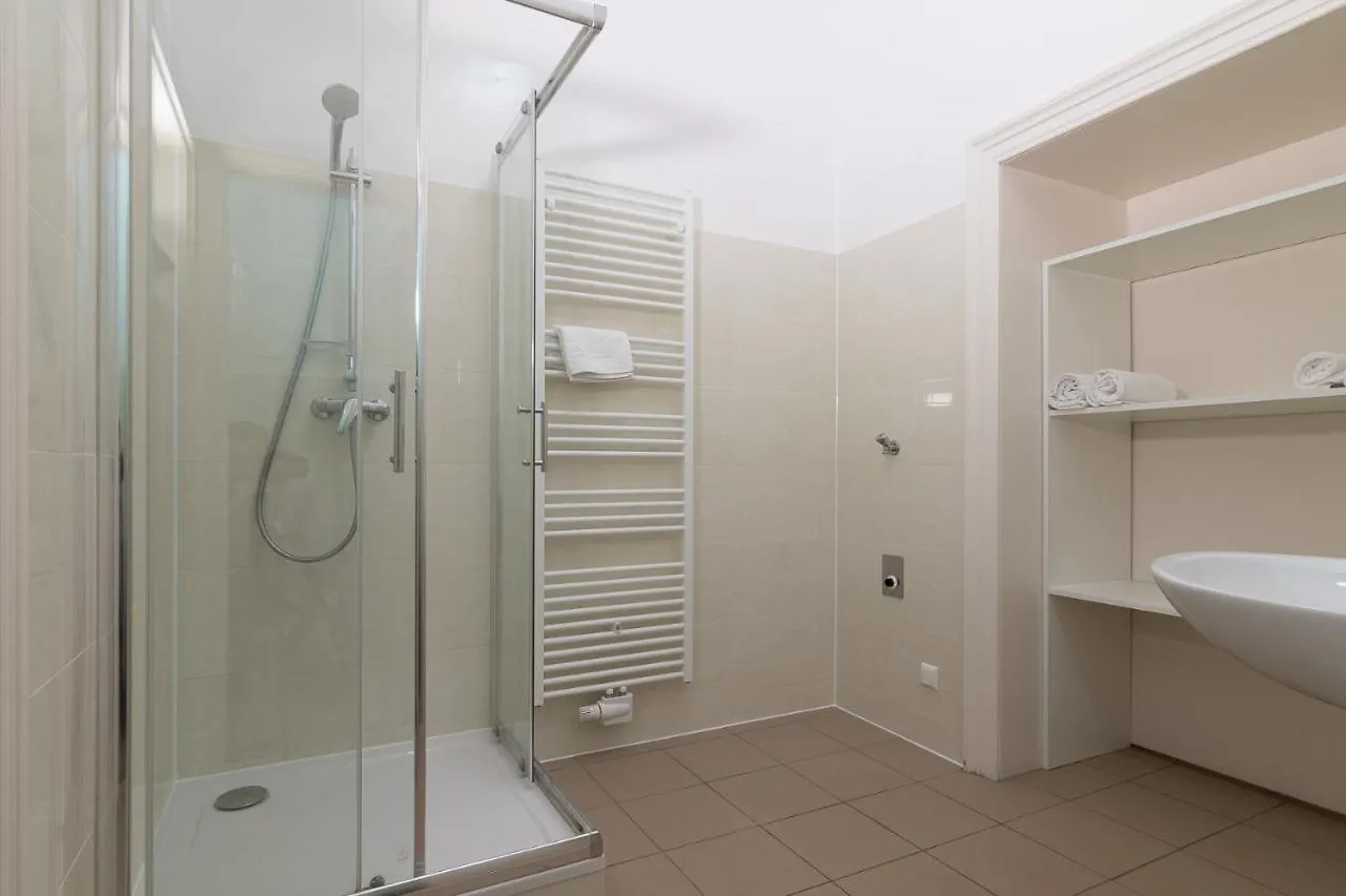 Spacious 2 Bedrooms Apartment In 4Th District Near Karlskirche Vienna