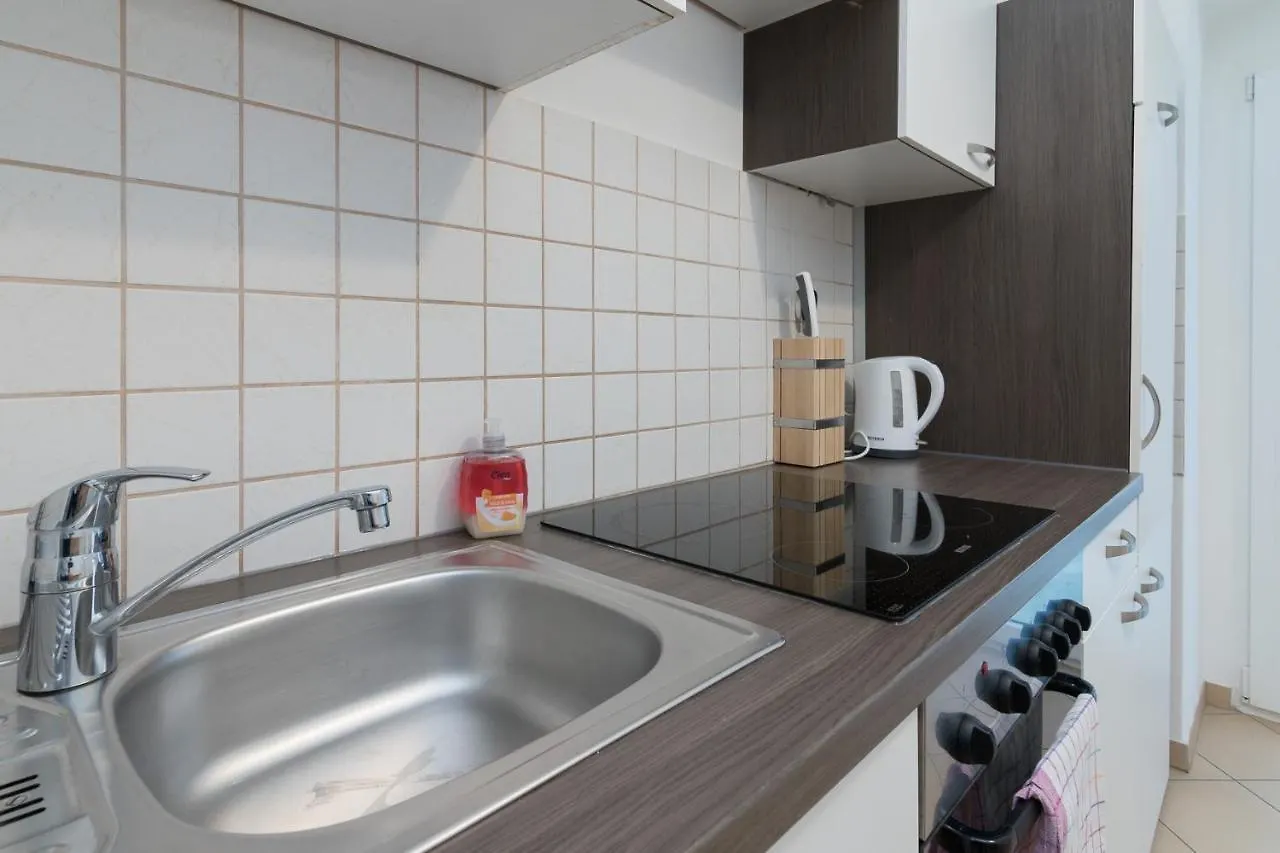 Spacious 2 Bedrooms Apartment In 4Th District Near Karlskirche Vienna